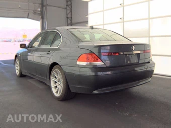 2002 BMW 7 Series Sedan 745i - miniatura 6