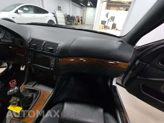 2002 BMW M5 Sedan - miniatura 19