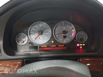 2002 BMW M5 Sedan - miniatura 9