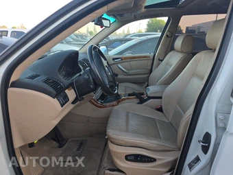 2002 BMW X5 Sports Activity Vehicle 3.0i – miniatura 7
