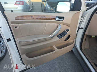 2002 BMW X5 Sports Activity Vehicle 3.0i – miniatura 9