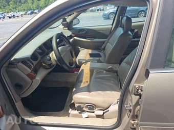 2002 Buick LeSabre Custom - miniatura 7