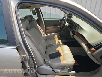 2002 Buick LeSabre Custom - miniatura 8