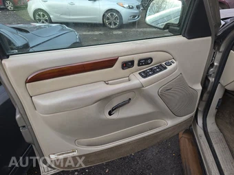 2002 Cadillac Escalade – miniatura 9