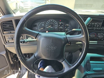 2002 Chevrolet Avalanche 1500 Crew Cab Short Bed – miniatura 10