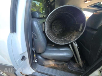 2002 Chevrolet Avalanche 2500 Crew Cab Short Bed - miniatura 16