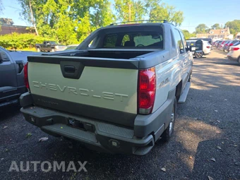 2002 Chevrolet Avalanche 2500 Crew Cab Short Bed - miniatura 3