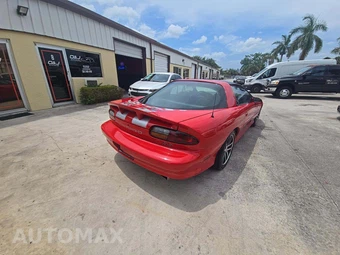2002 Chevrolet Camaro Z28 Coupe – miniatura 3