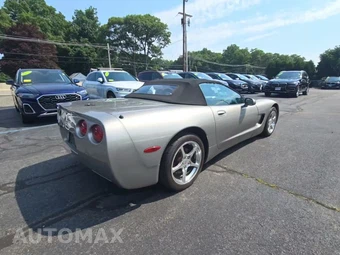 2002 Chevrolet Corvette Convertible - miniatura 4