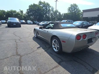 2002 Chevrolet Corvette Convertible - miniatura 6