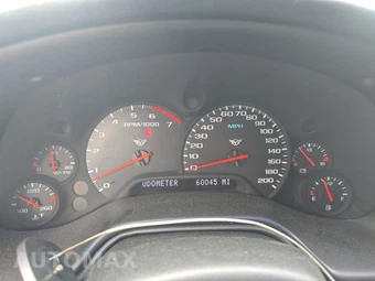 2002 Chevrolet Corvette Convertible – miniatura 12