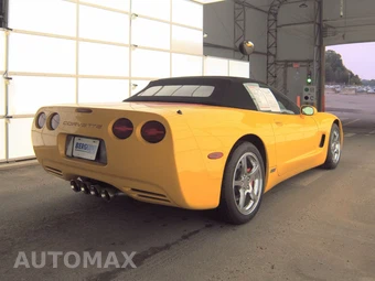 2002 Chevrolet Corvette Convertible – miniatura 4
