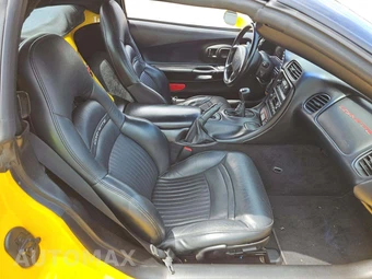 2002 Chevrolet Corvette Convertible – miniatura 13