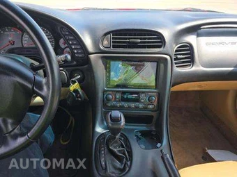 2002 Chevrolet Corvette Convertible – miniatura 10