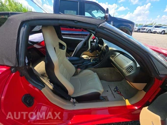 2002 Chevrolet Corvette Convertible – miniatura 17