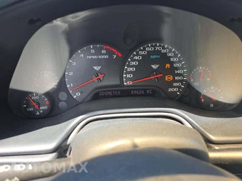 2002 Chevrolet Corvette Convertible – miniatura 9