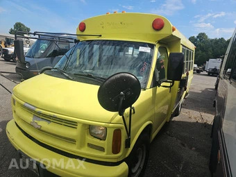 2002 Chevrolet Express G3500 Cutaway 1SA 9500 GVWR
