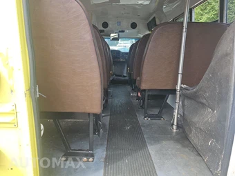 2002 Chevrolet Express G3500 Cutaway 1SA 9500 GVWR - miniatura 16