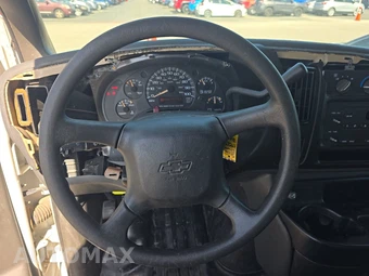 2002 Chevrolet Express G3500 Passenger Van 155.0" WB - miniatura 10