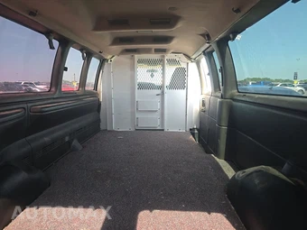 2002 Chevrolet Express G3500 Passenger Van 155.0" WB - miniatura 15