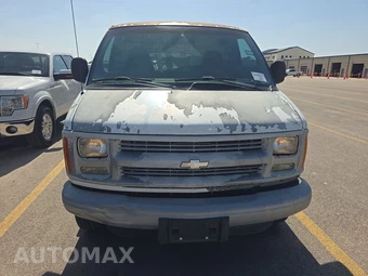 2002 Chevrolet Express G3500 Passenger Van 155.0" WB - miniatura 2