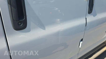 2002 Chevrolet Express G3500 Passenger Van 155.0" WB - miniatura 31