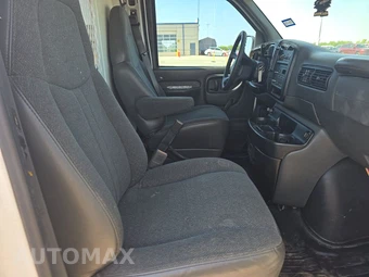2002 Chevrolet Express G3500 Passenger Van 155.0" WB - miniatura 8