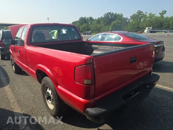2002 Chevrolet S-10 Base Extended Cab Medium Bed 1SB w/Rear LH Door - miniatura 6