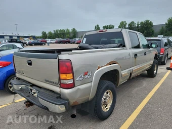 2002 Chevrolet Silverado 2500 LT - miniatura 4