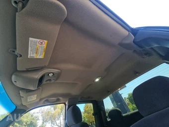 2002 Chevrolet Silverado 2500HD LS Extended Cab Long Bed 1SB w/Rear Doors - miniatura 14