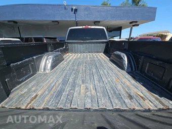 2002 Chevrolet Silverado 2500HD LS Extended Cab Long Bed 1SB w/Rear Doors - miniatura 17