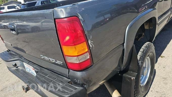 2002 Chevrolet Silverado 2500HD LS Extended Cab Long Bed 1SB w/Rear Doors - miniatura 27