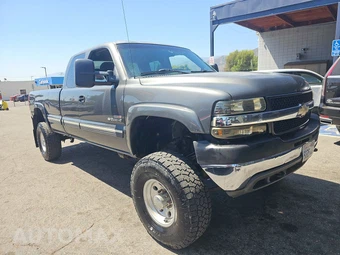 2002 Chevrolet Silverado 2500HD LS Extended Cab Long Bed 1SB w/Rear Doors - miniatura 3