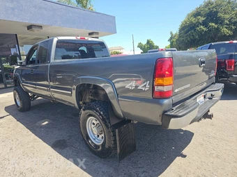 2002 Chevrolet Silverado 2500HD LS Extended Cab Long Bed 1SB w/Rear Doors - miniatura 6