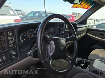 2002 Chevrolet Tahoe LS – miniatura 10