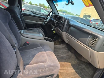2002 Chevrolet Tahoe LS – miniatura 8