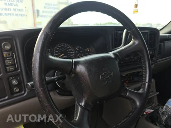 2002 Chevrolet Tahoe LT - miniatura 10