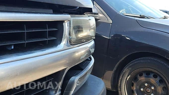 2002 Chevrolet Tahoe LT - miniatura 39