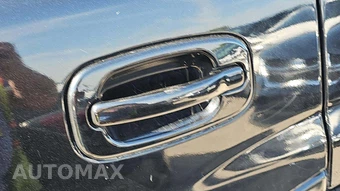 2002 Chevrolet Tahoe LT - miniatura 50