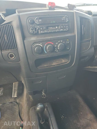 2002 Dodge Ram 1500 Crew Cab Medium Bed – miniatura 11