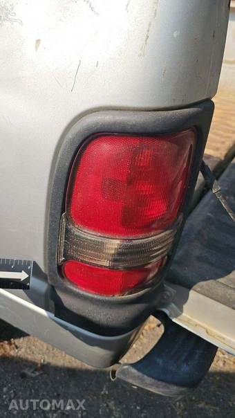 2002 Dodge Ram 2500 Crew Cab Medium Bed - miniatura 75