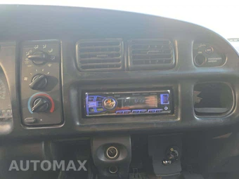 2002 Dodge Ram 2500 Regular Cab Long Bed – miniatura 10