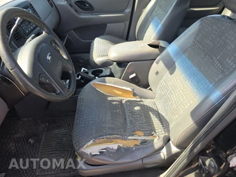 2002 Ford Escape XLS Choice – miniatura 7