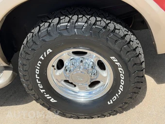 2002 Ford Excursion Limited - miniatura 36