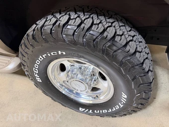 2002 Ford Excursion Limited - miniatura 40