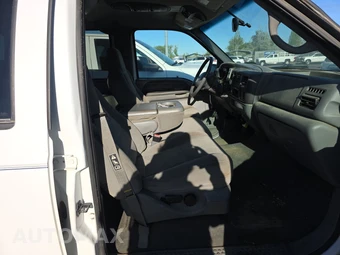 2002 Ford Excursion XLT - miniatura 8
