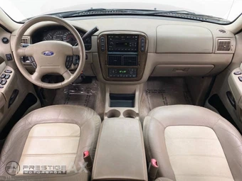 2002 Ford Explorer Eddie Bauer - miniatura 19