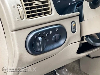 2002 Ford Explorer Eddie Bauer - miniatura 43