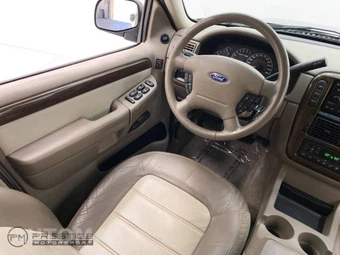2002 Ford Explorer Eddie Bauer - miniatura 45