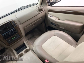 2002 Ford Explorer Eddie Bauer - miniatura 47